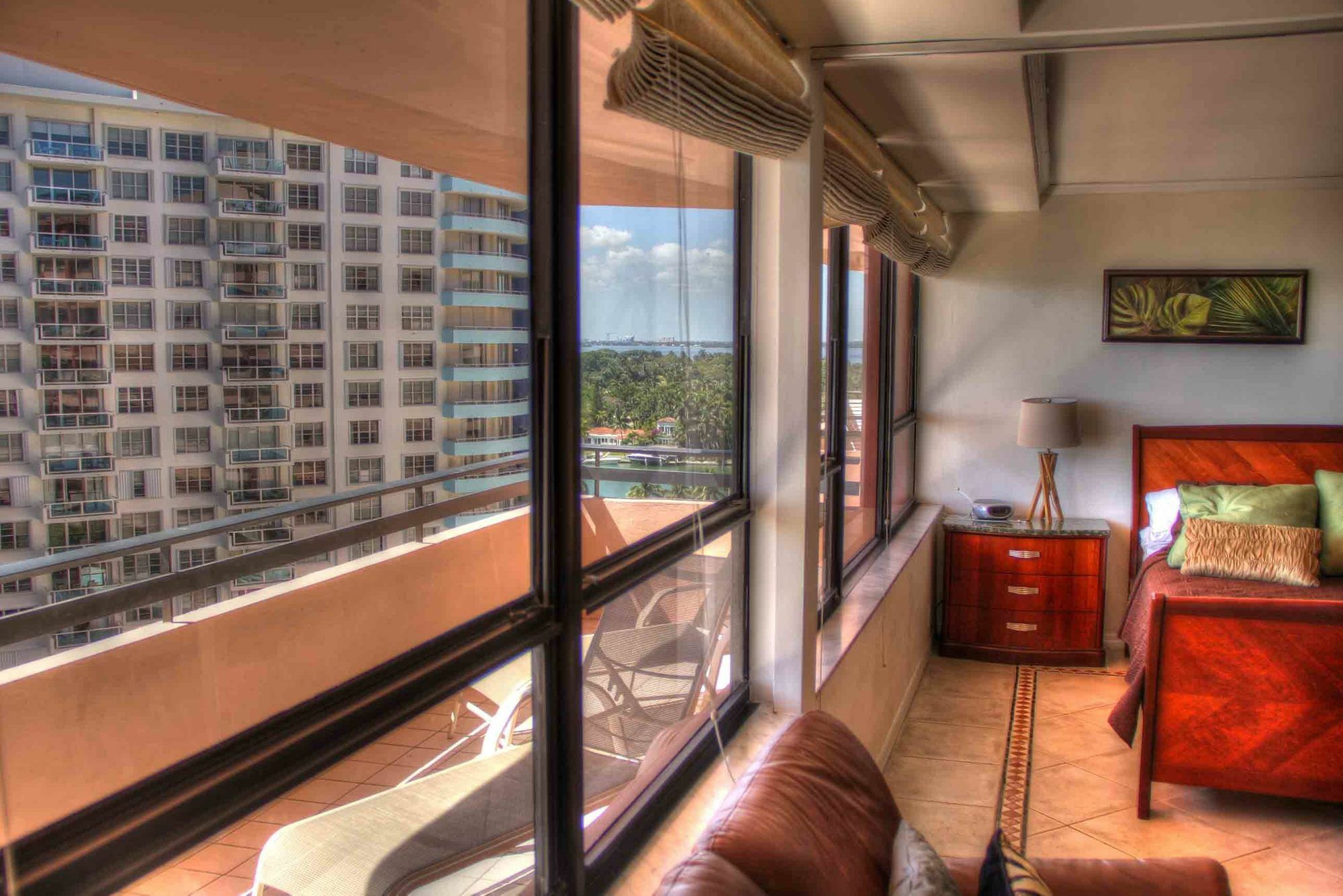 Private Apartments By Vacations On 마이애미 비치 외부 사진
