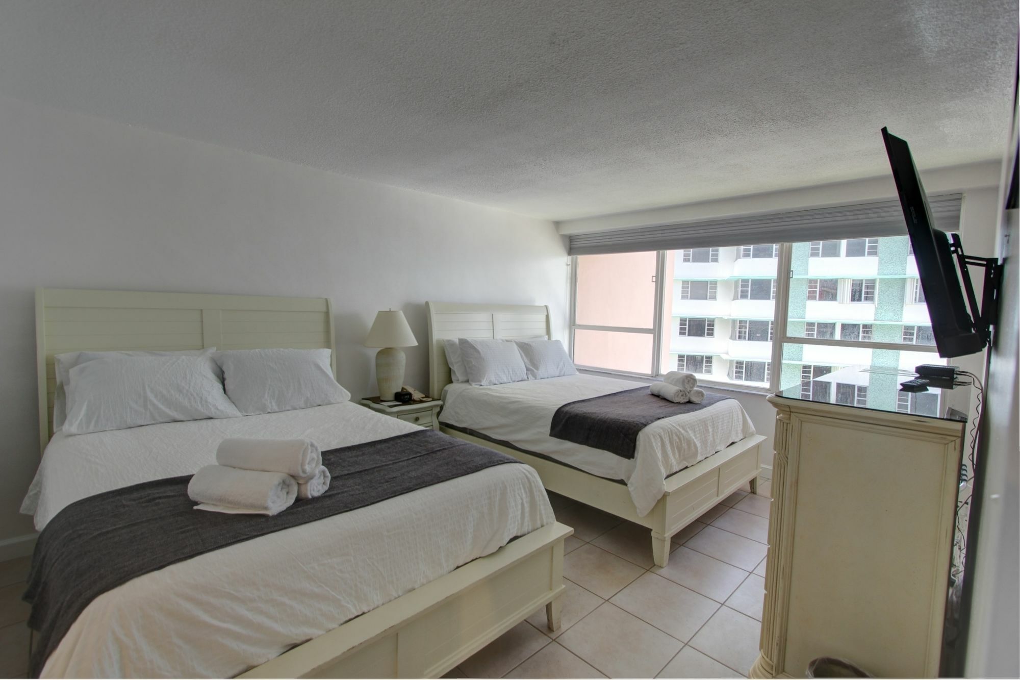 Private Apartments By Vacations On 마이애미 비치 외부 사진