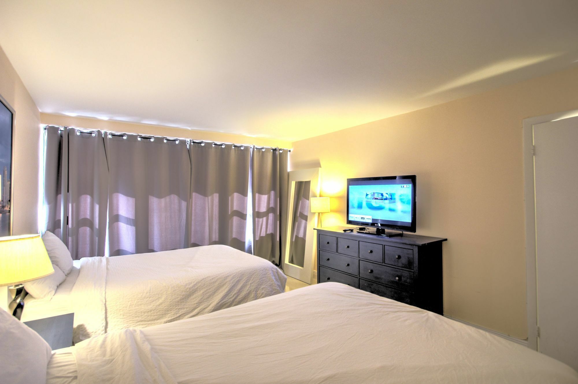 Private Apartments By Vacations On 마이애미 비치 외부 사진