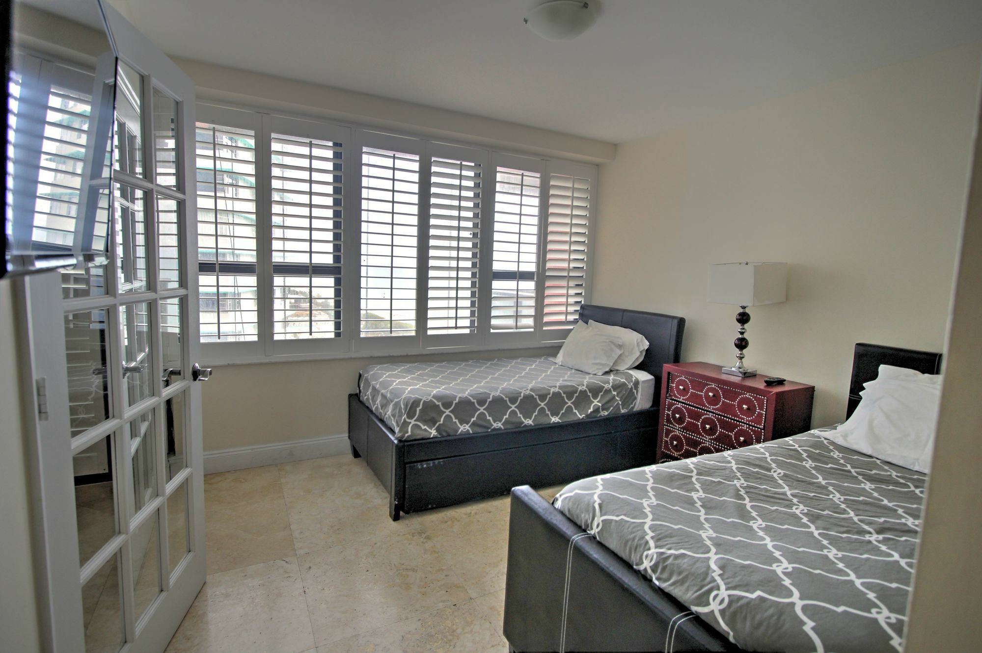 Private Apartments By Vacations On 마이애미 비치 외부 사진